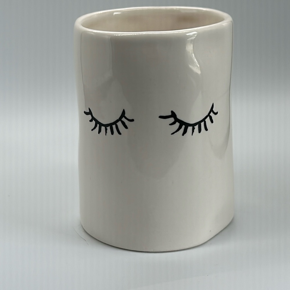 RAE DUNN EYELASH Tumbler Cup Makeup Brush Holder